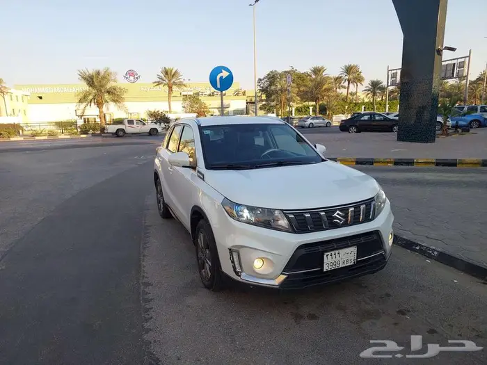 سيارة فيتارا 2019 نصف فل دبل للبيع ( قابل التفاوض ) 21