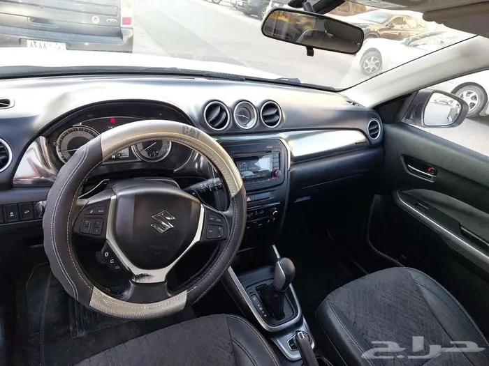 سيارة فيتارا 2019 نصف فل دبل للبيع ( قابل التفاوض ) 20