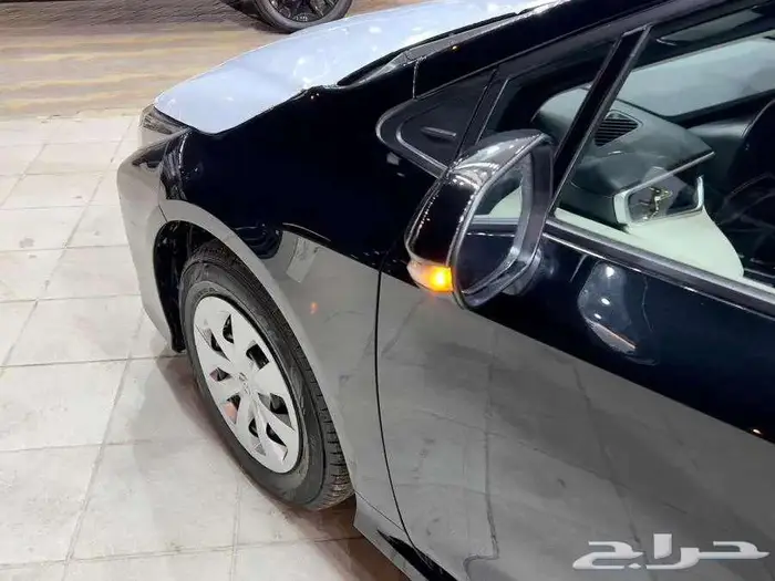 تويوتا كرولا 2025 كاش واقساط لدي شركة خالد 2