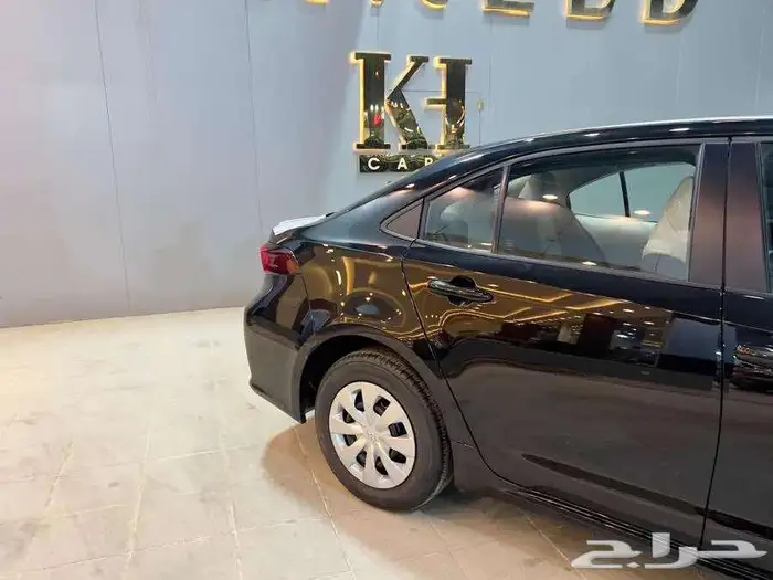 تويوتا كرولا 2025 كاش واقساط لدي شركة خالد 3