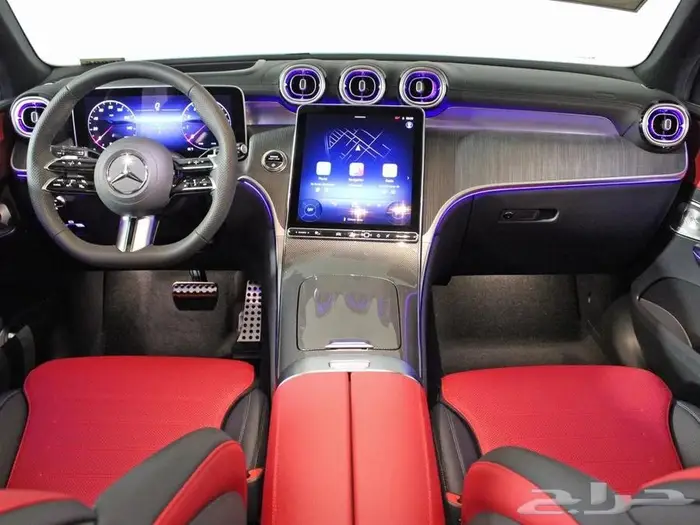 مرسيدس GLC300 2025 شبه جديد فل كامل 8