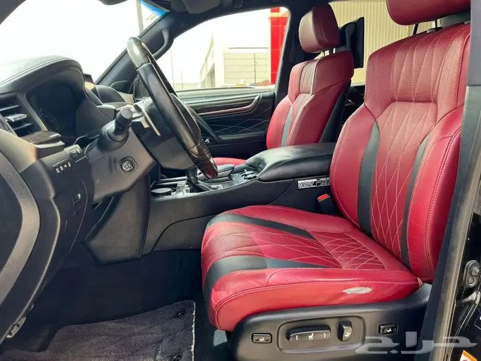 لكزس LX570 موديل 2019 بلاك ادشن بدي وكاله 10