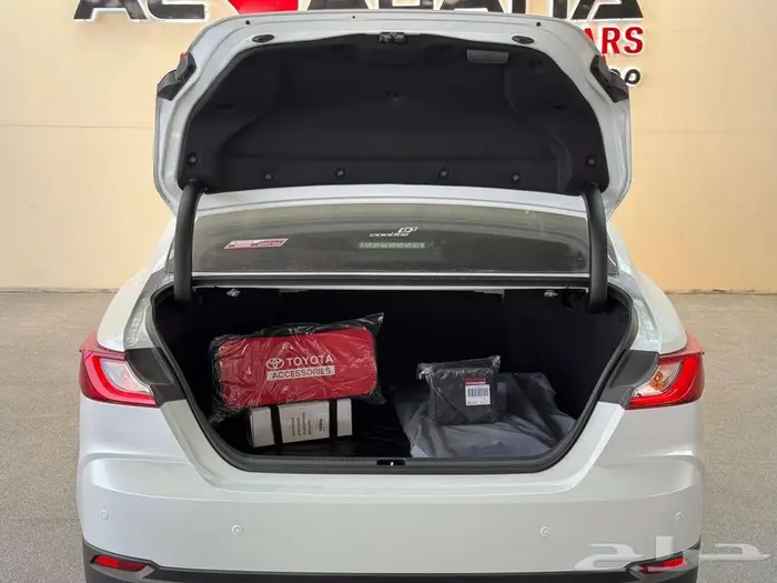 تويوتا كامري E بنزين 2025 سعودى عروض اخر السنة كاش واقساط 8