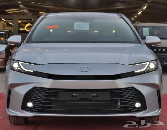 تويوتا كامري E بنزين وجميع الفئات 2025 عروض مبيعات البنوك 7
