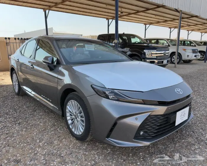 تويوتا كامري 2025 LE سعودي تيتانيوم 51