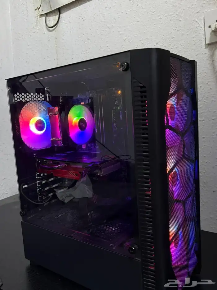 للبيع PC قيمنق مواصفات قوية 0