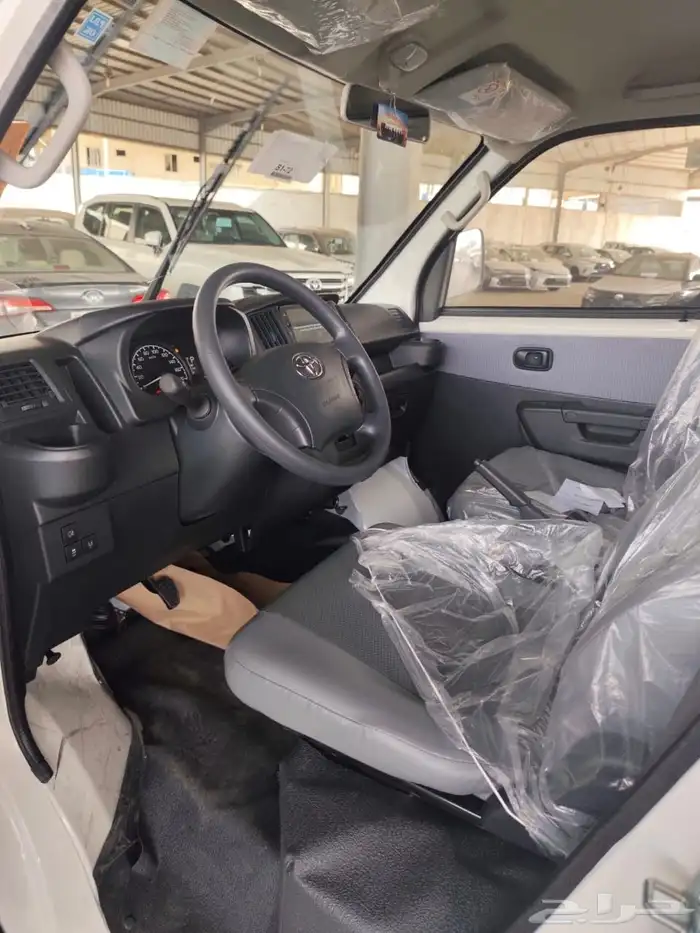 تويوتا لايت آيس 2025 - الخيار الأمثل للأعمال الصغيرة 9