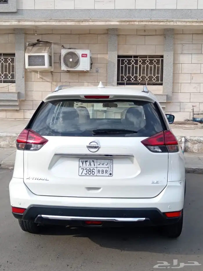 نيسان اكس تريل للبيع 0