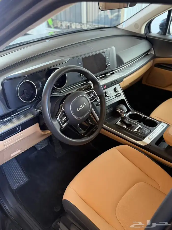 كيا كرنفال 2023 وارد الوكيل الجبر ماشي 102000 19