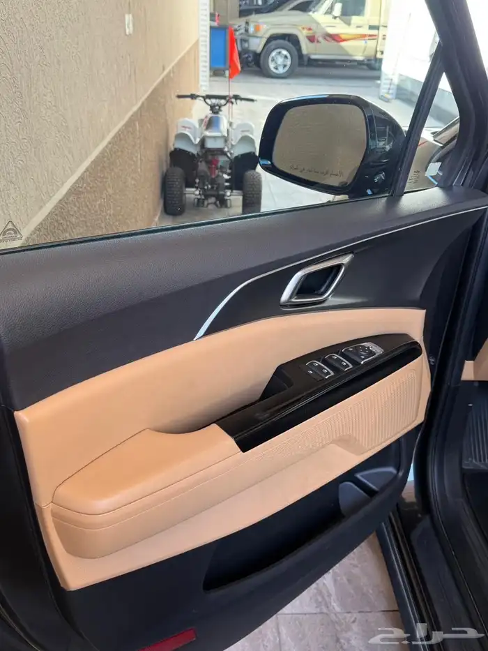 كيا كرنفال 2023 وارد الوكيل الجبر ماشي 102000 20