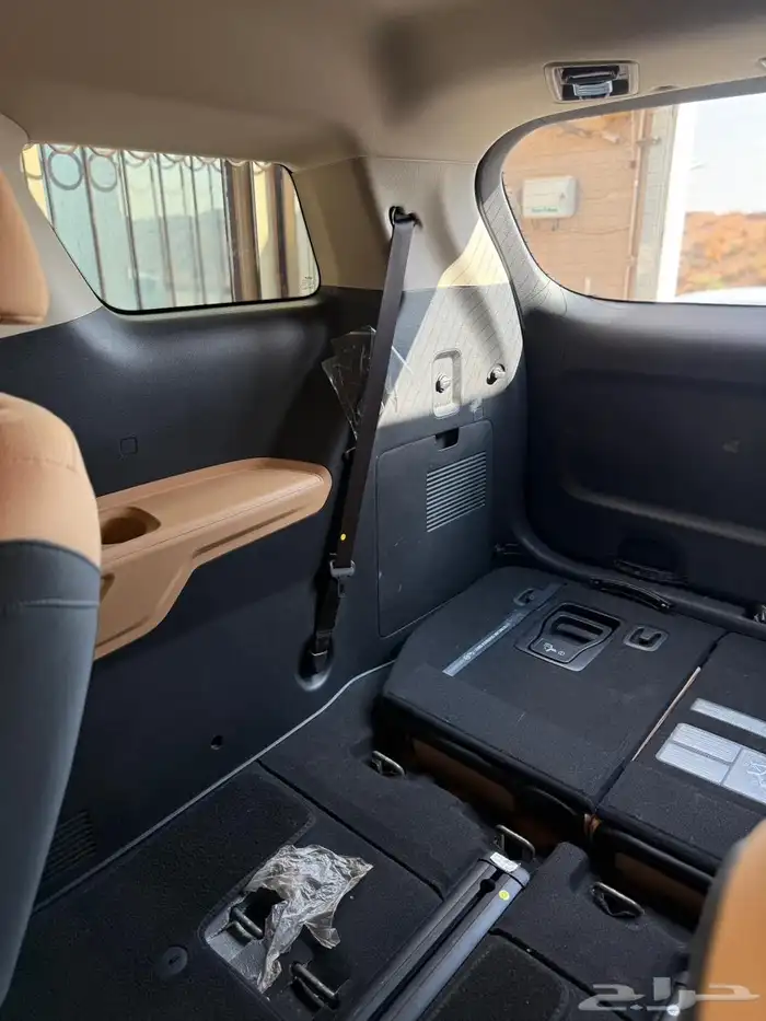 كيا كرنفال 2023 وارد الوكيل الجبر ماشي 102000 11