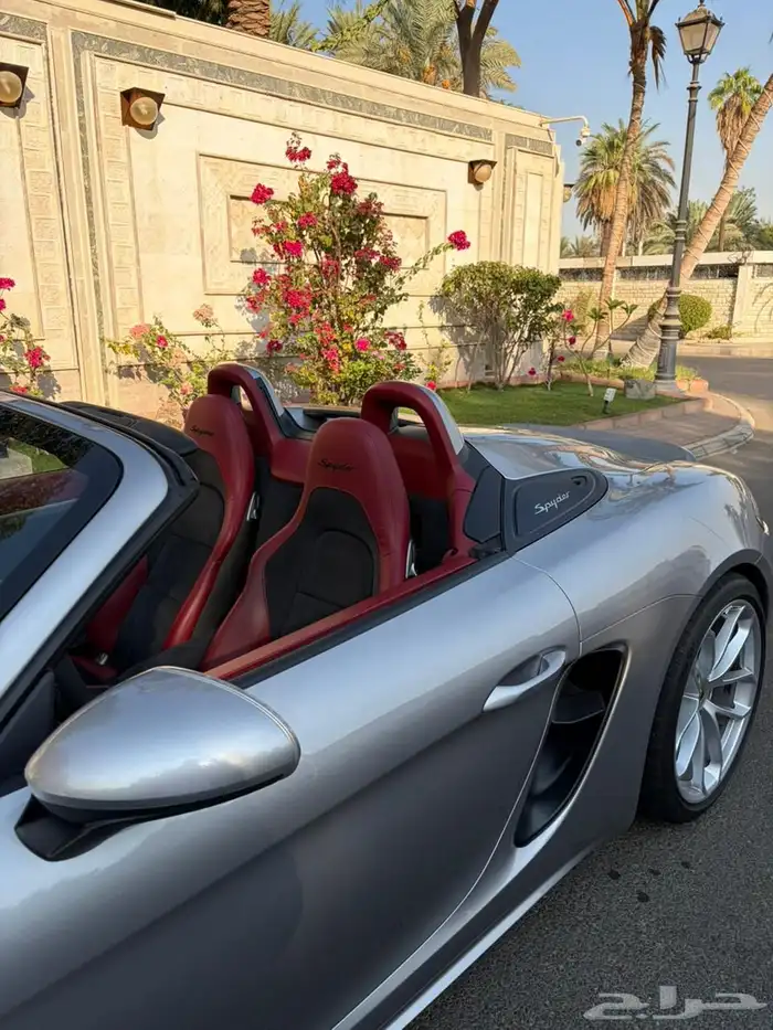 بورش سبايدر ناقل يدوي وارد ساماكو تحت الضمان 19