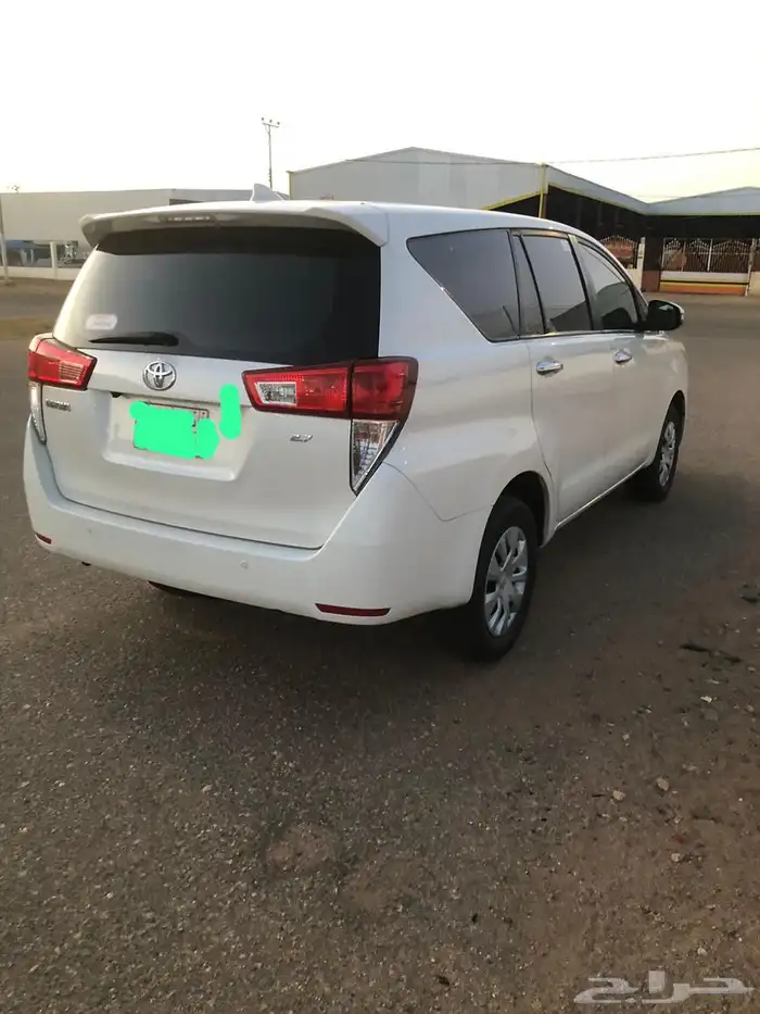 للبيع انوفا مخزن2019 3