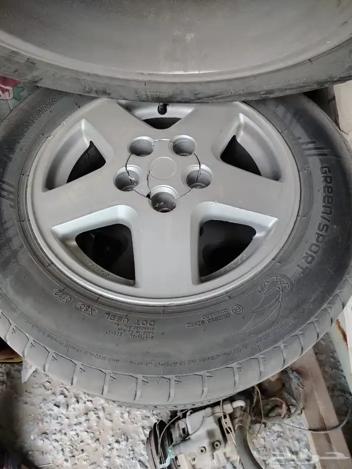 جنوط قلري كامري 2001 0