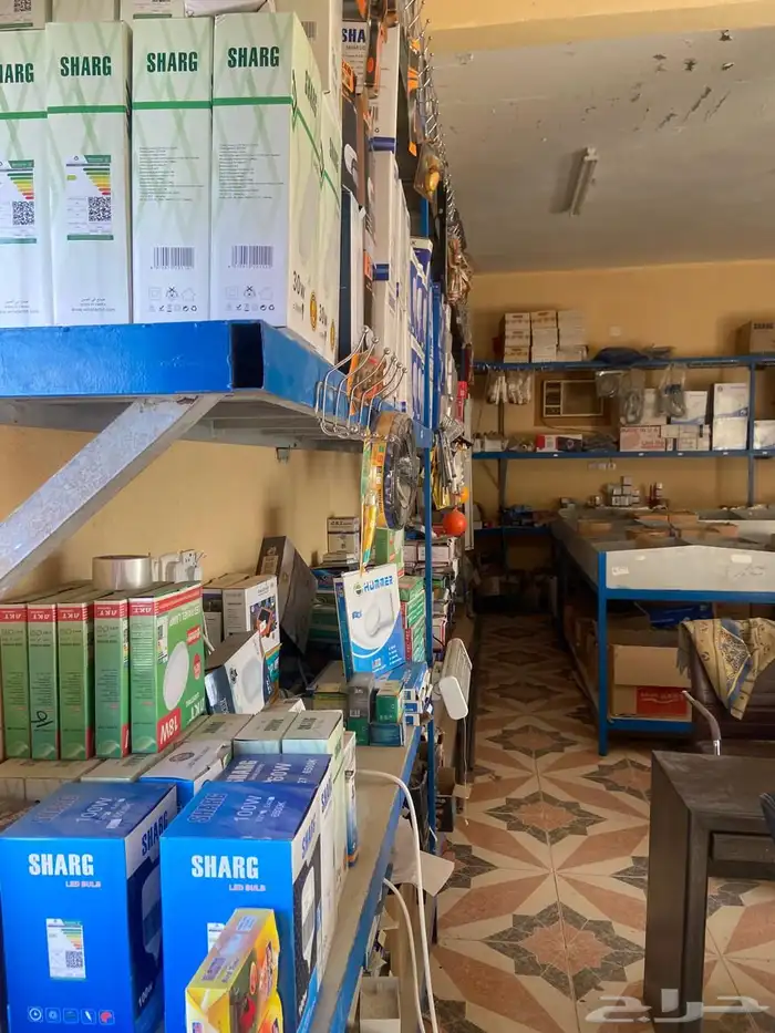 محل مواد بناء وسباكة للتقبيل 3