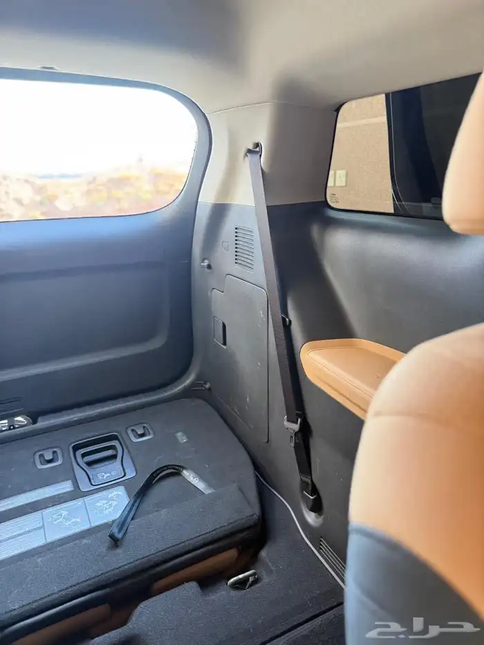 كيا كرنفال 2023 وارد الوكيل الجبر ماشي 102000 15