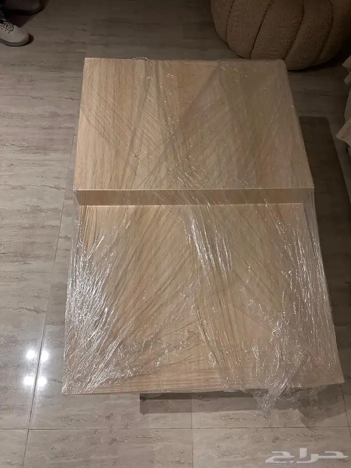 طاولة كبيرة و طاولتين خدمة 5