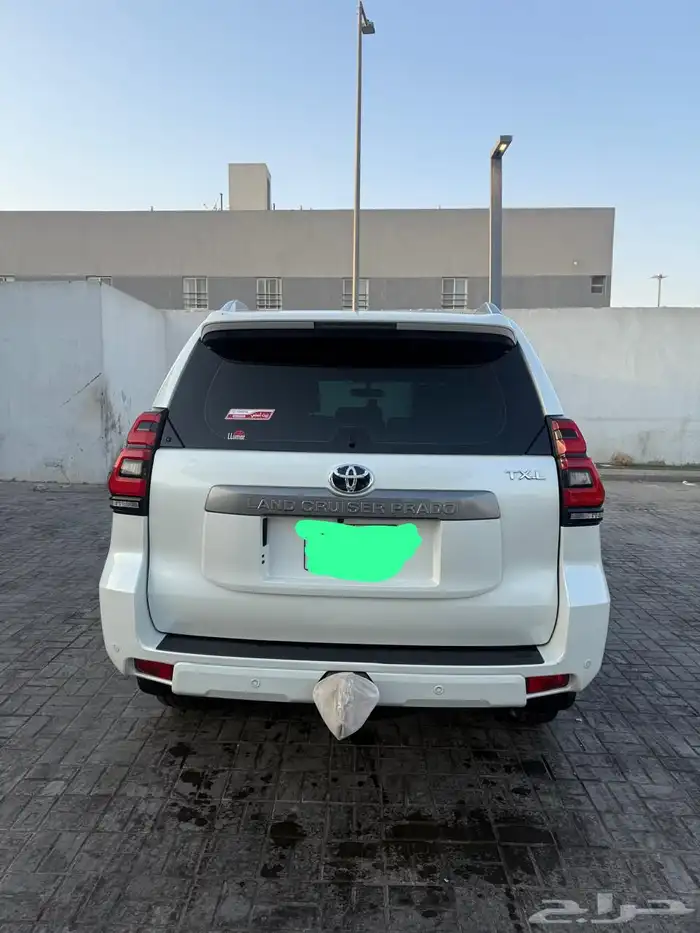 جيب برادو نضيف للبيع 2