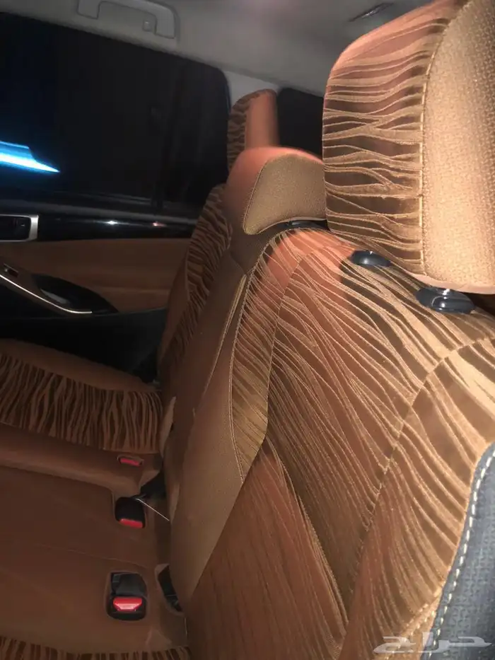 للبيع انوفا مخزن2019 14