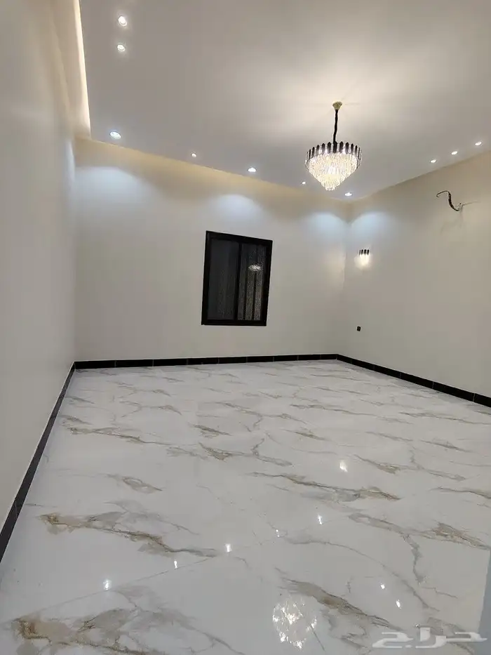 للبيع شقة علوية شمال خميس مشيط تشطيب مودرن مساحة وسيعة 11