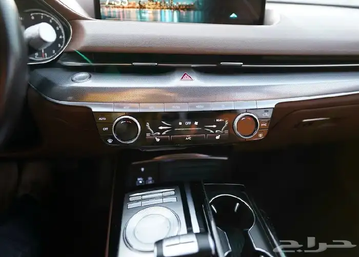 جينسس GV80 2022 4