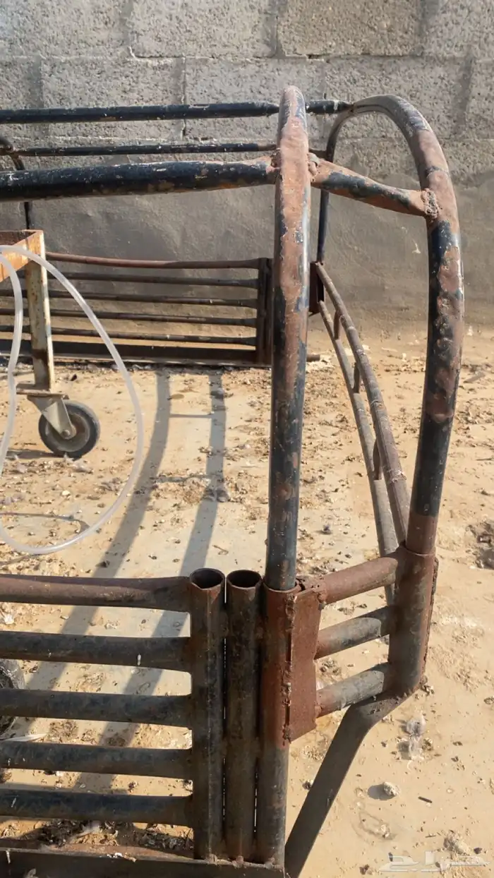 هنقلين هايلوكس للبيع على 600 مستعمل بحاله جيده جدا 2