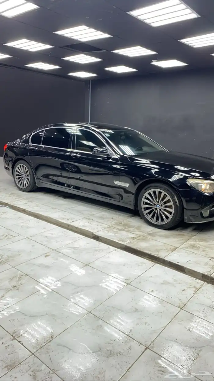 بي ام 730 موديل 2010 1