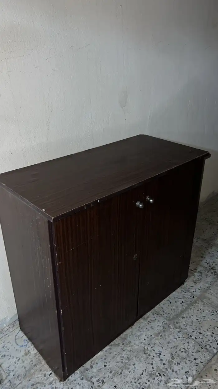 دولاب خشبي 2