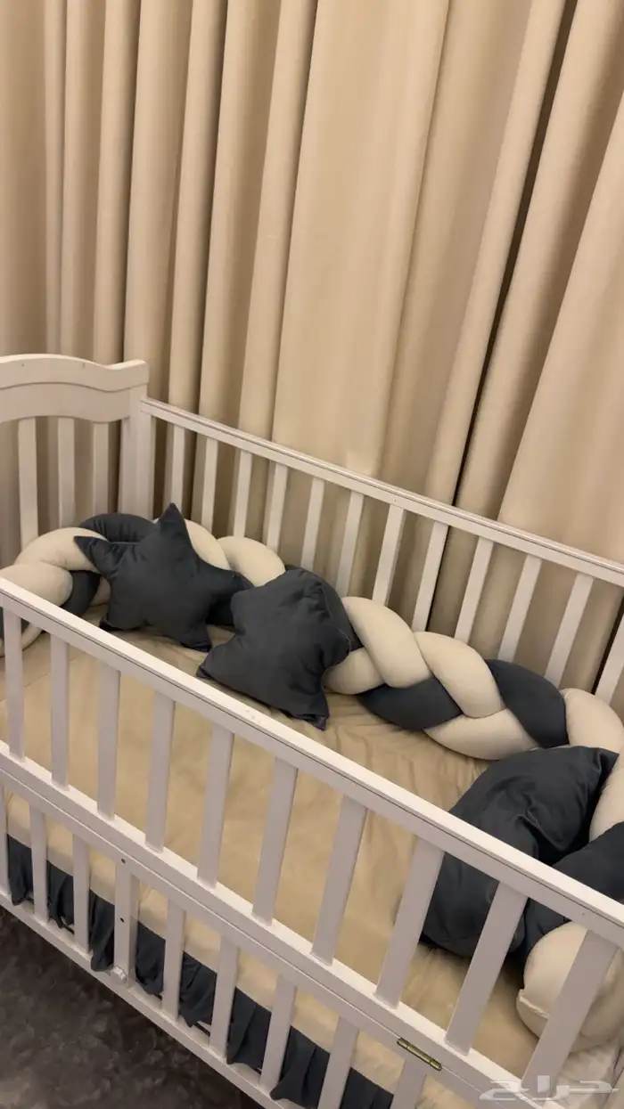 سرير اطفال ابيض 2