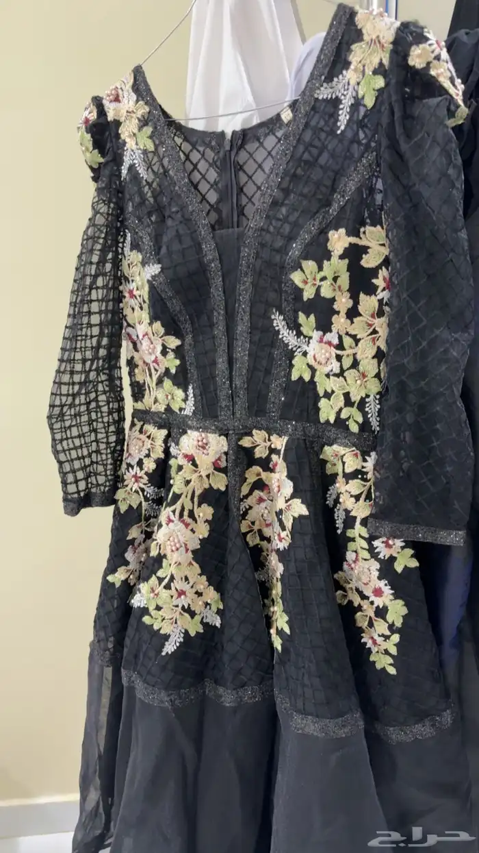 فستان نسائي 1