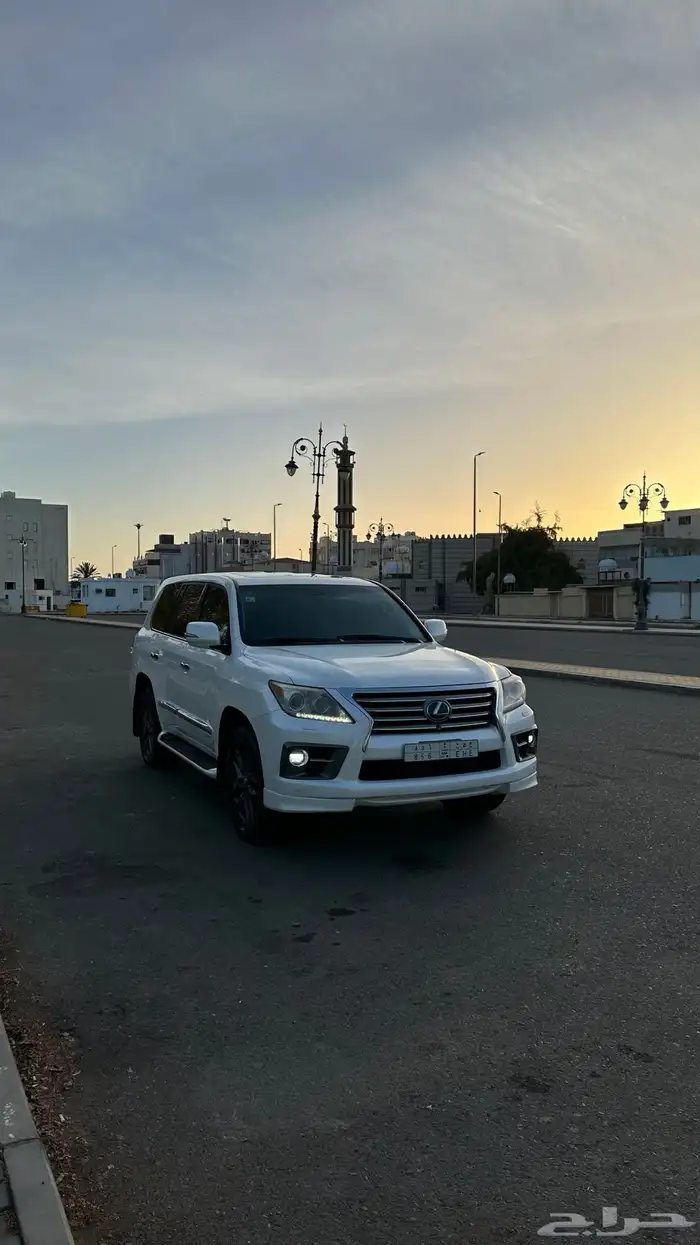 جيب لكزس DD 2012 1