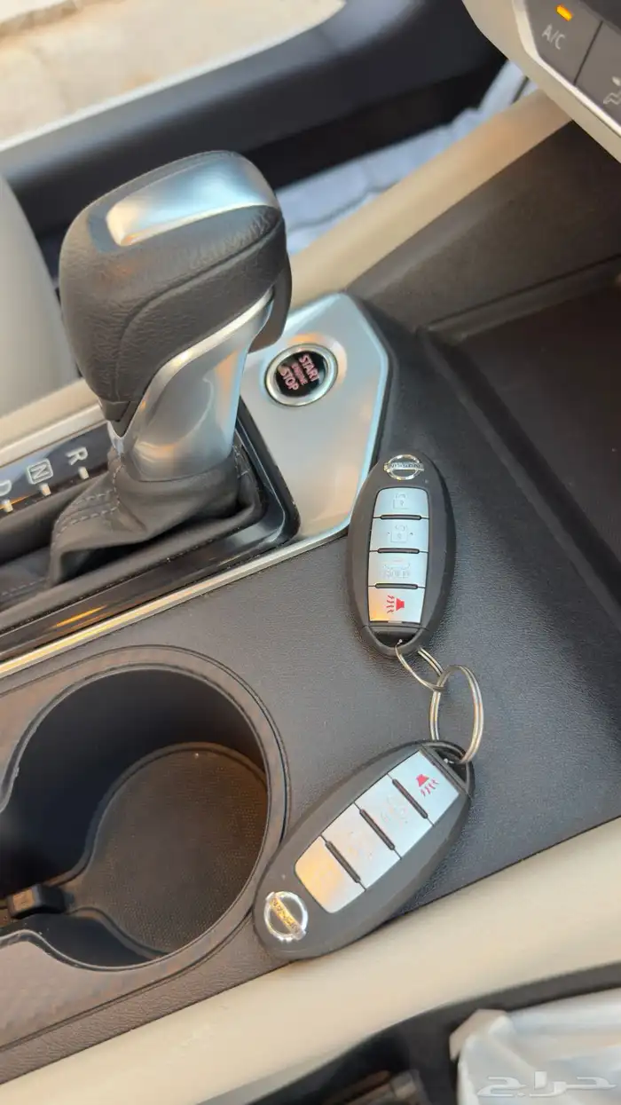 نيسان التيما 2021 ستاندر 31