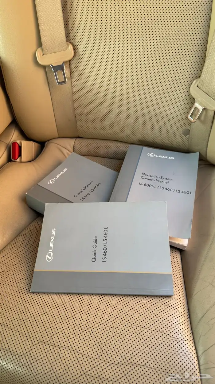 لكزس LS460L منوة المستخدم نظيف جدا وكالة 10