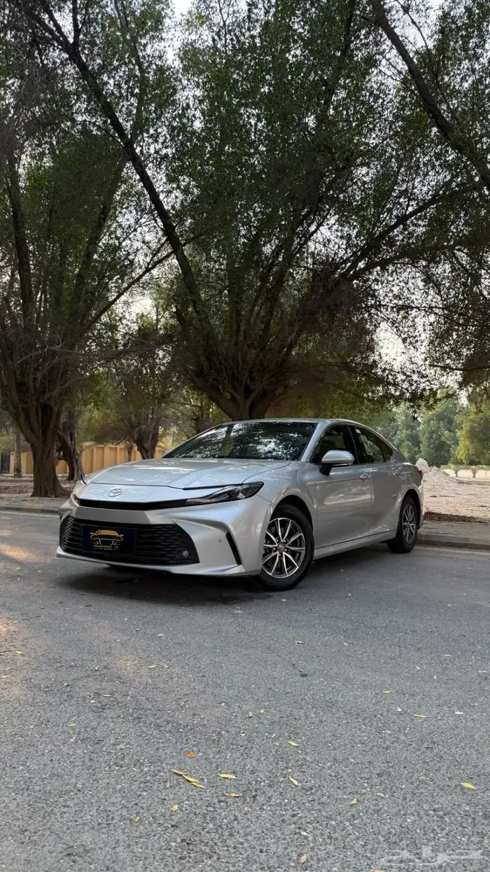 تويوتا كامري -2025 - E - ممشى قليل - شبه وكالة 0