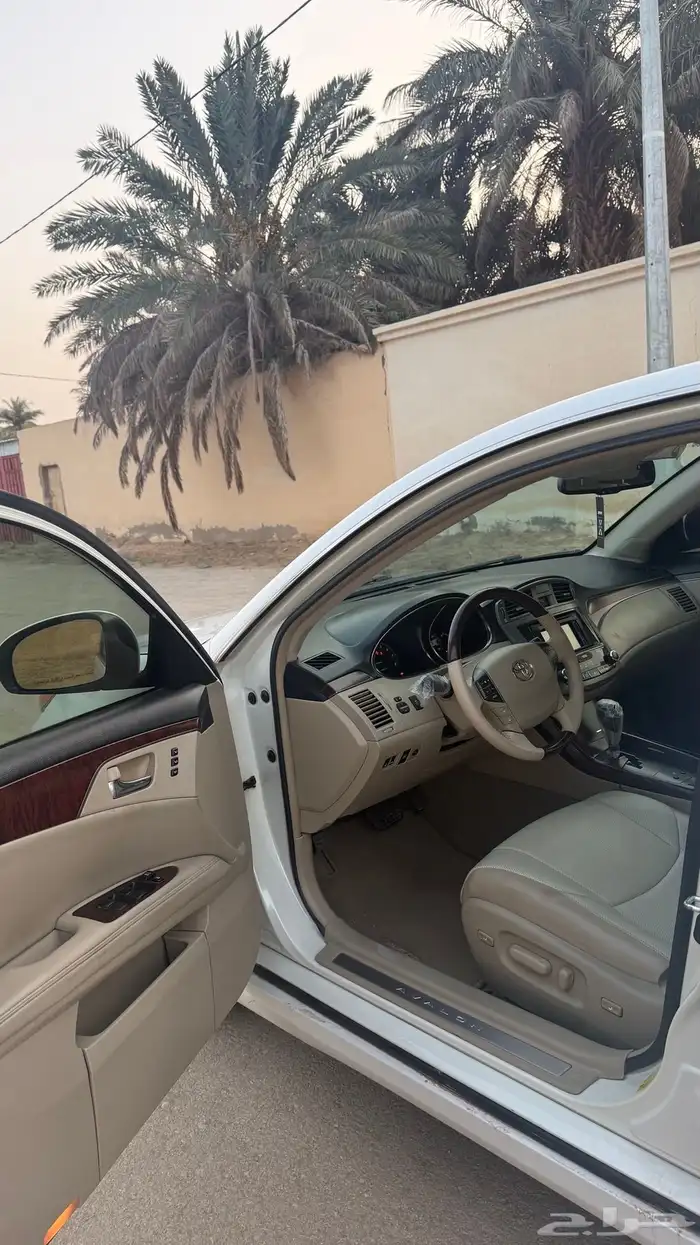 افالون 2012 نظيف 11