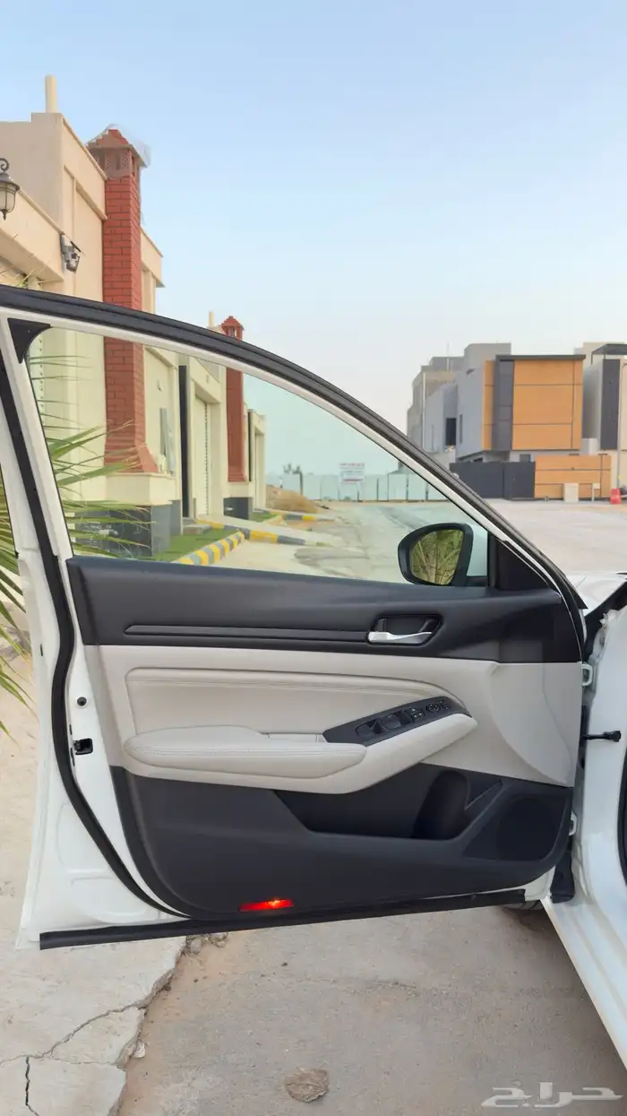 نيسان التيما 2021 ستاندر 20