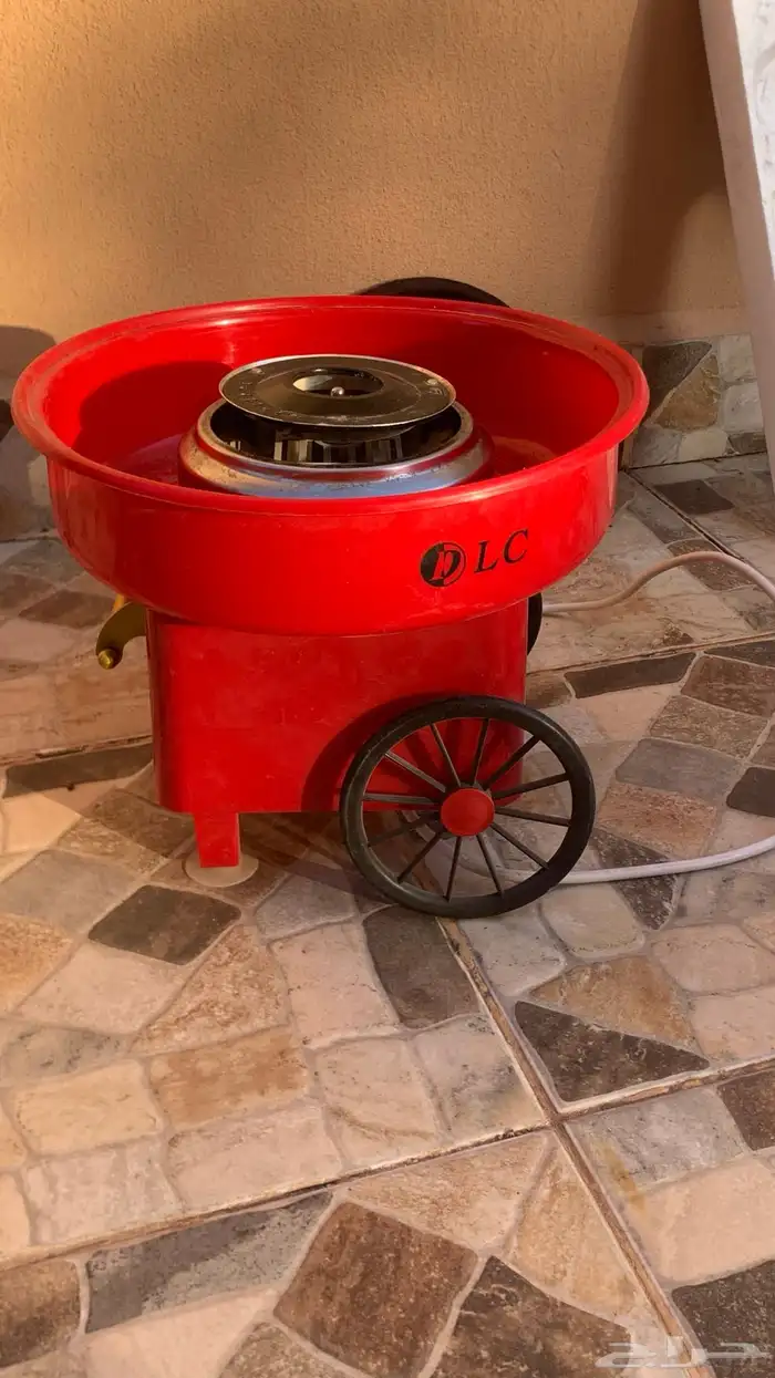 اله صانعة حلاو شعر البنات 0