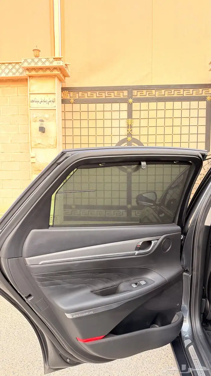 هونداي ازيرا 2022 ( بنزين 6V ) فل اوبشن مواصفات خاصة 24