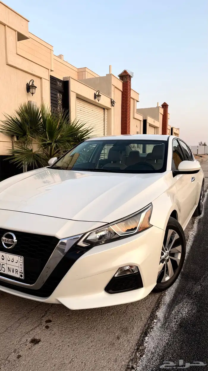 نيسان التيما 2021 ستاندر 3