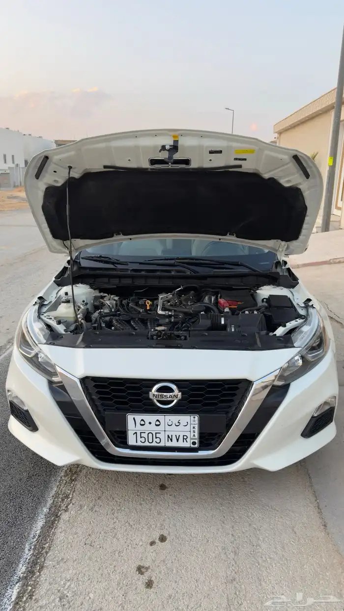 نيسان التيما 2021 ستاندر 35