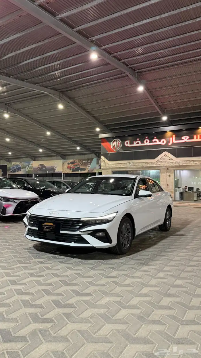هيونداي النترا -2025 - اصفار وكالة - سمارات - مكينة 2.0 0