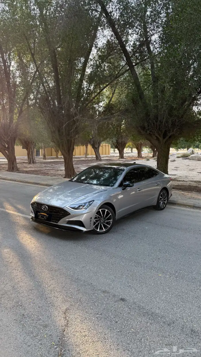 هيونداي سوناتا - 2023 - سمارت - نص فل -ممشى قليل -شبه وكالة 0