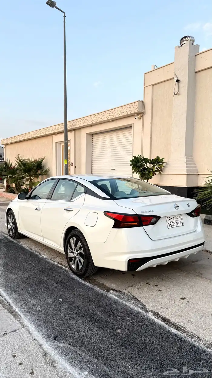 نيسان التيما 2021 ستاندر 8