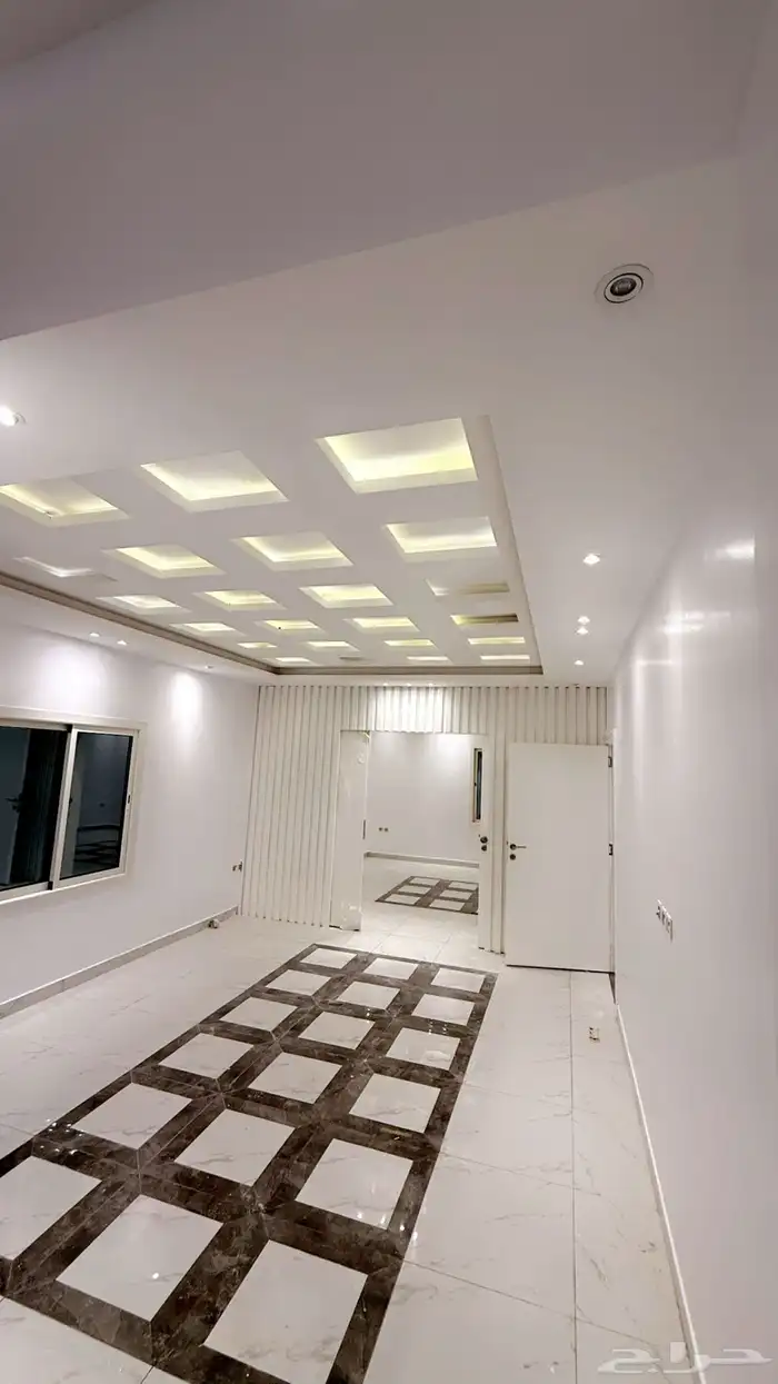 شقة راقية جدا  للإيجار السنوي 6