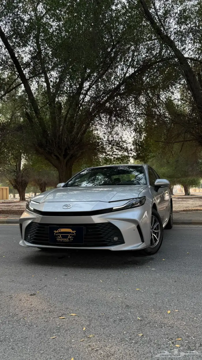 تويوتا كامري -2025 - E - ممشى قليل - شبه وكالة 2