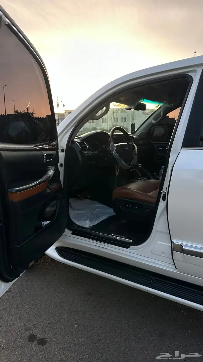 جيب لكزس DD 2012 8