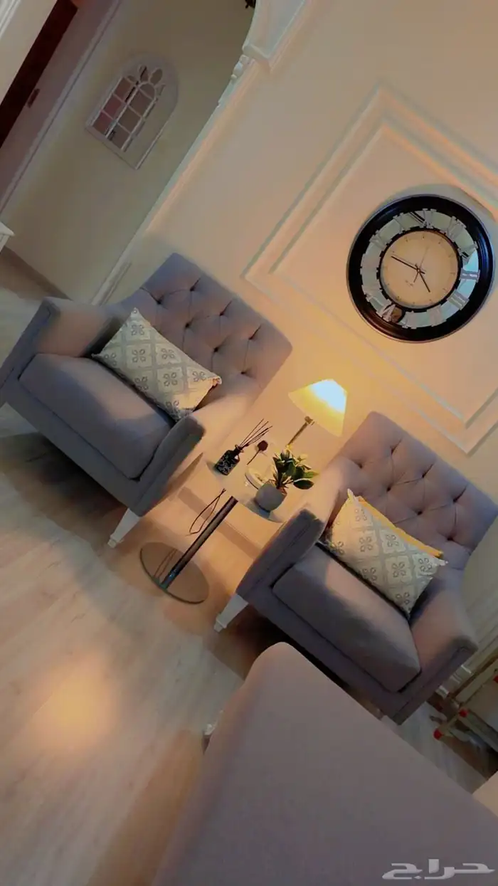 كنب صاله 3 في 4 ع حرف L مع كنبتين جانبيه 5