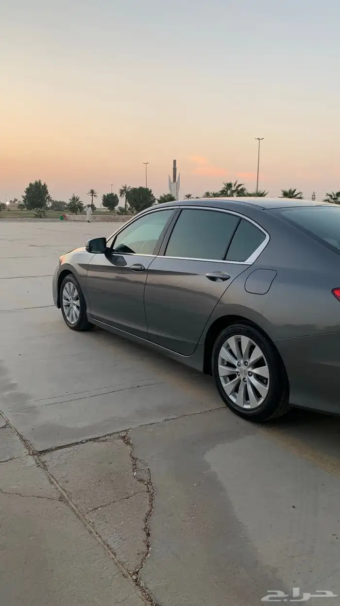 للبيع اكورد مديل 2016 4