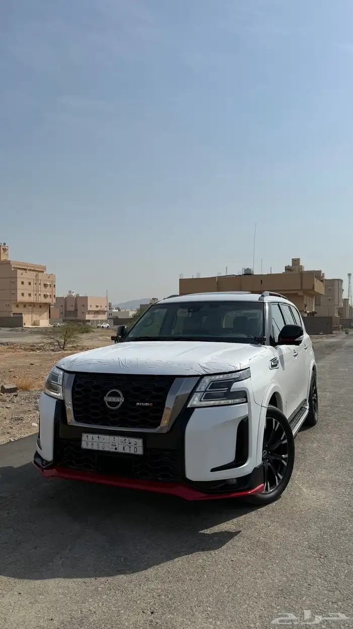 للبيع باترول 2011 محول نيسمو كامل من محركات و خارجي 15