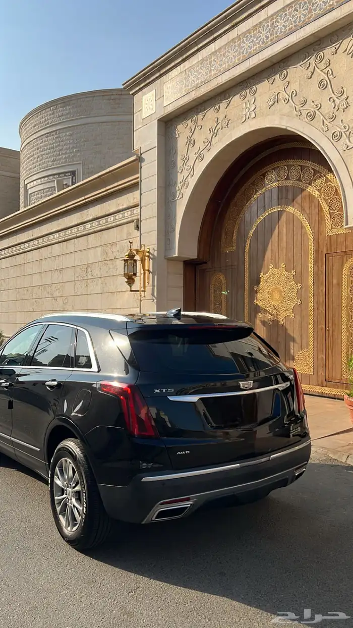 للبيع جيب كاديلاك 2021 بودي بلد 11